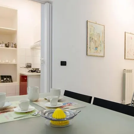 Hintown Via San Luca Apartment Genoa